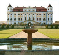 Замок Милотице-Замок Милотице