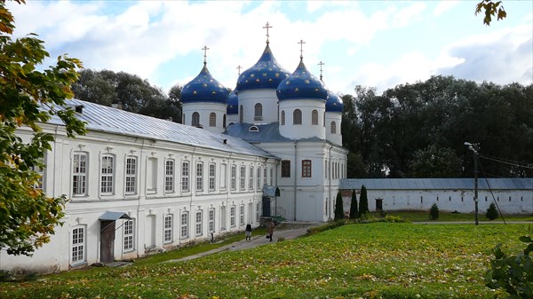 Крестовоздвиженский собор