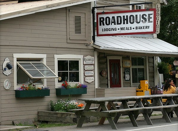 Лучшее в городе кафе “Talkeetna roadhouse”