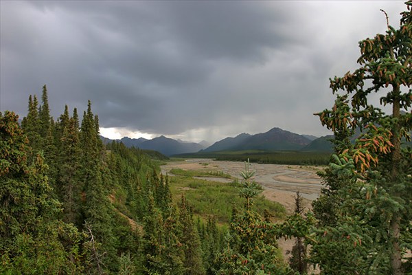 Polychrome pass overlook