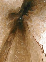 9 метровый колодец-пещера Акшаша