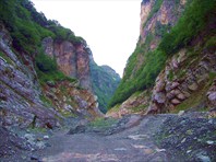 Ущелье-ущелье Кармадонское