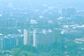 Фото 10. Алматы. Вид на городские кварталы из парка Кок-Тебе