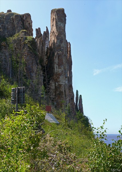 Столб-великан