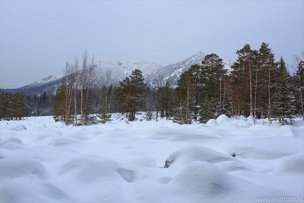 Каменная река