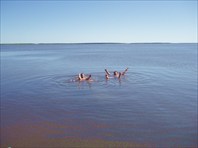 Говорят вода как в Мертвом море 