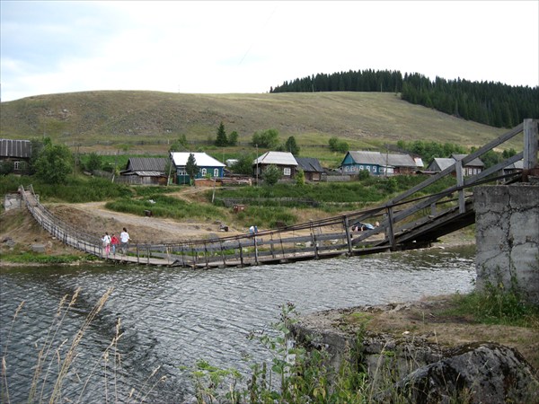 Мост в поселке