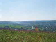 Вид с горы над пещерой