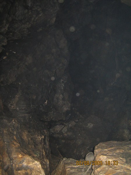 Подземное озерцо в колодце