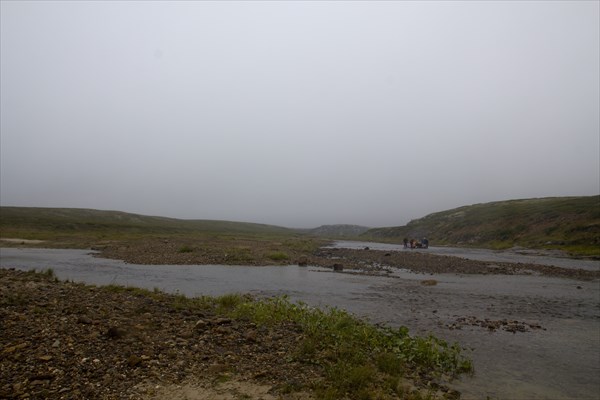 Место впадения р. Белый Кечвож. Моросящий дождь, туман.