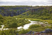 Место брода через Кумушку. Вдалеке каньон.