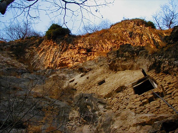 Мчиштинский скальный замок