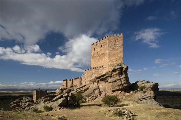 Spain-zafra-castle-guadalajara