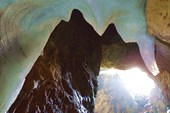 Пещера Б.Бузлук (Караби-яйла)