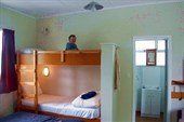 В Роторуа мы поселились в holiday park Cosy Cottage