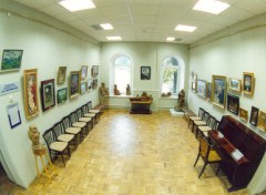 Городская галерея имени Е.а. Чернявской