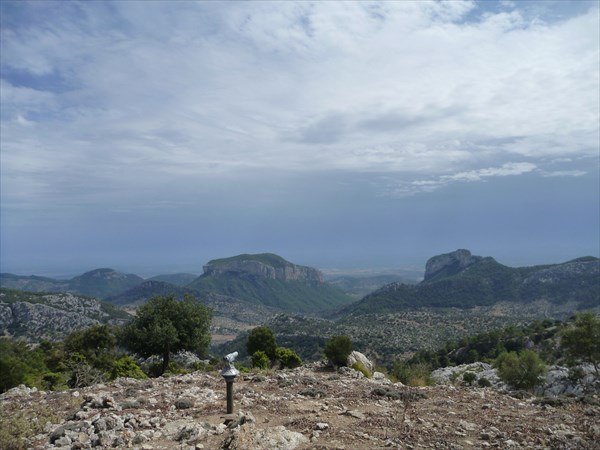 Когда-то здесь была обзорная площадка, наверно