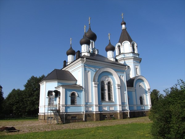 Никольская церковь в Озерках