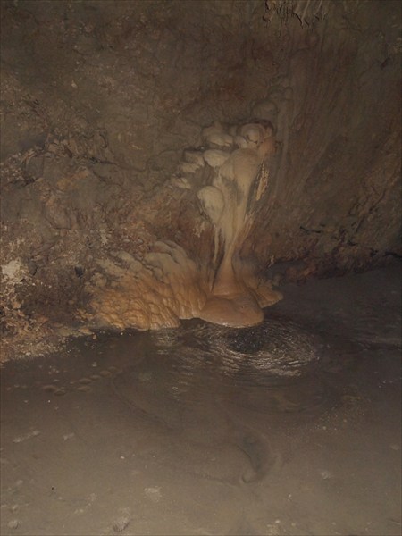 Шакуранский комплекс, нижняя пещера