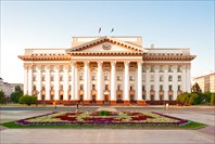 Здание правительства Тюменской области-город Тюмень