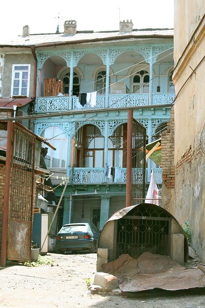 тбилисский дворик