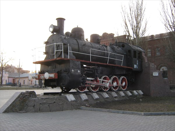 паровоз в Таганроге