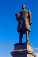 15789128-Памятник Столыпину