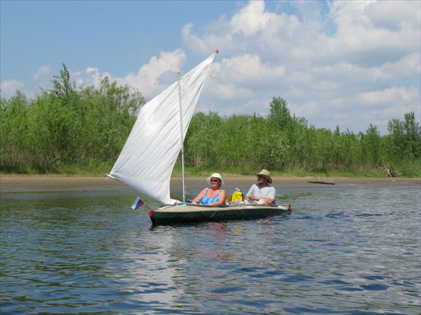 Под парусом