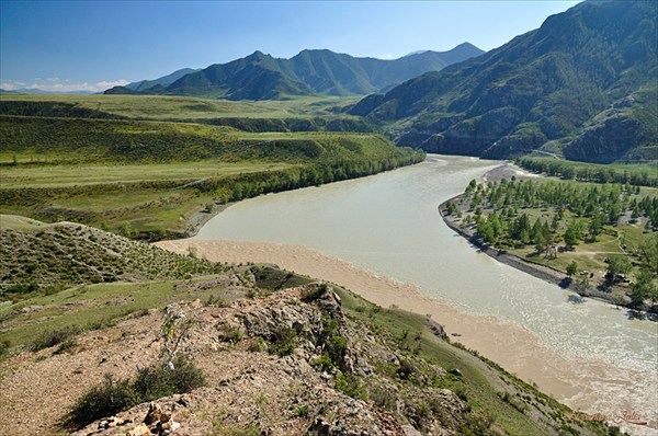 Слияние рек Чуя и Катунь