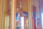 Статуя Зандан Жуу - Будда из сандалового дерева