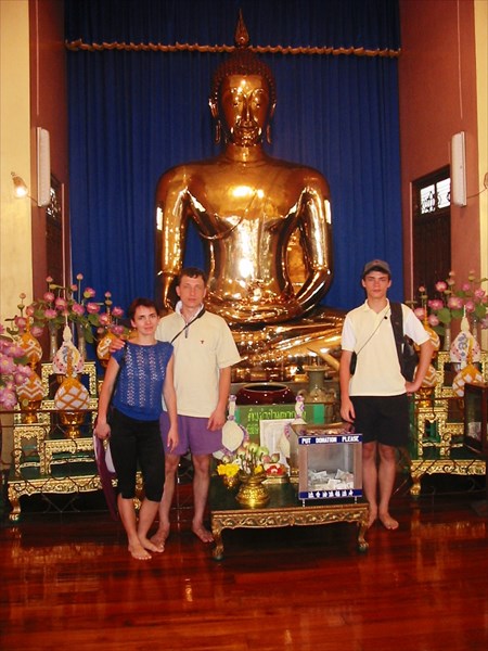 Храм Золотого Будды (Wat Trai Mit)