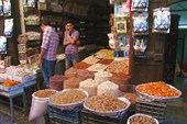 Типичный рынок на Ближнем Востоке