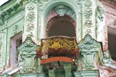 Балкон старого особняка