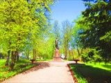 Памятник Петру Великому, Измайловский парк