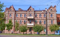1-Краеведческий музей имени Н. И. Гродекова