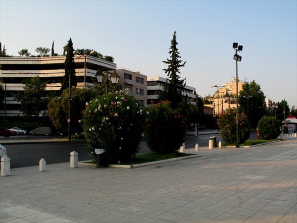 Афинская улица