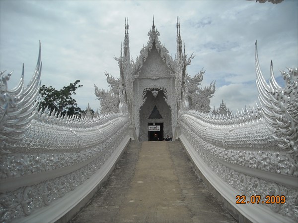 Ват Ронг Кхун