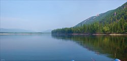 Впереди виден таежный пожар