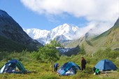 Перед аккемским ледником