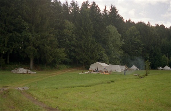 Лагерь после урагана
