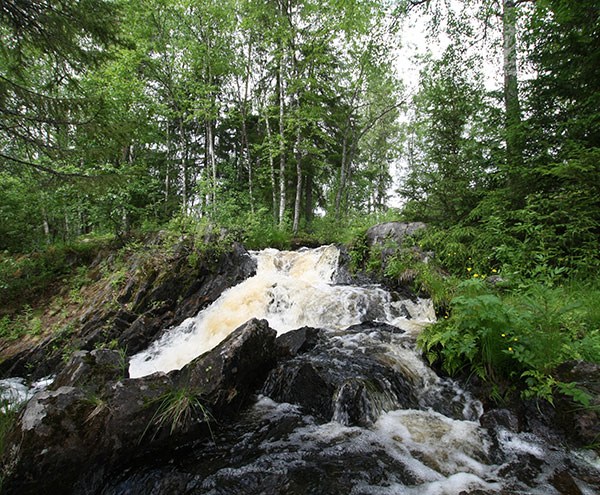 Водопад на р. Мельничная