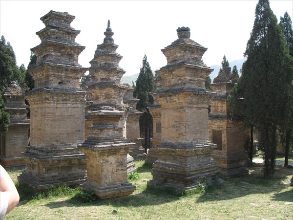 Кладбище монахов монастыря Шаолинь