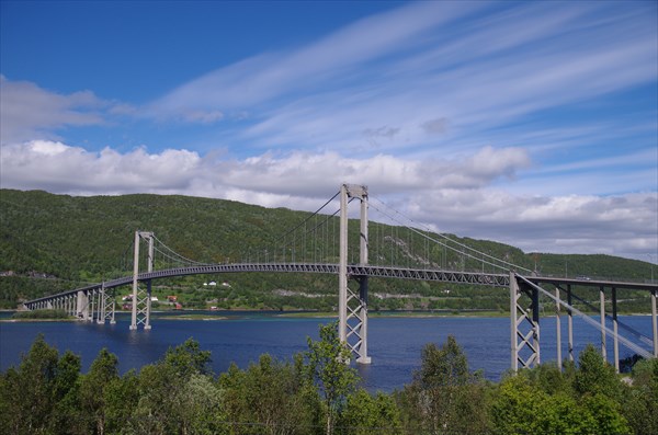 Мост Tjeldsundbrua