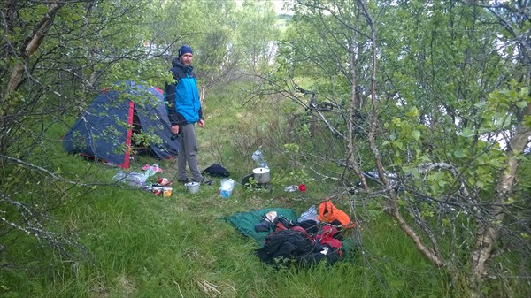 Наш партизанский бивак на берегу Valfjorden