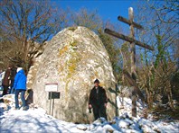 Эски-Кермен. Храм трех всадников