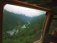 Вид из окна экскурсионного поезда