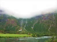 Вид из окна экскурсионного поезда