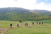 Топаем в Алушту. На вершине видны последствия вчерашней погоды
