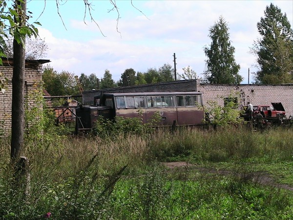 вагон узкоколейки в Васильевском мху
