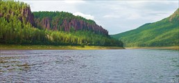 Впереди первые скалы после Байкита